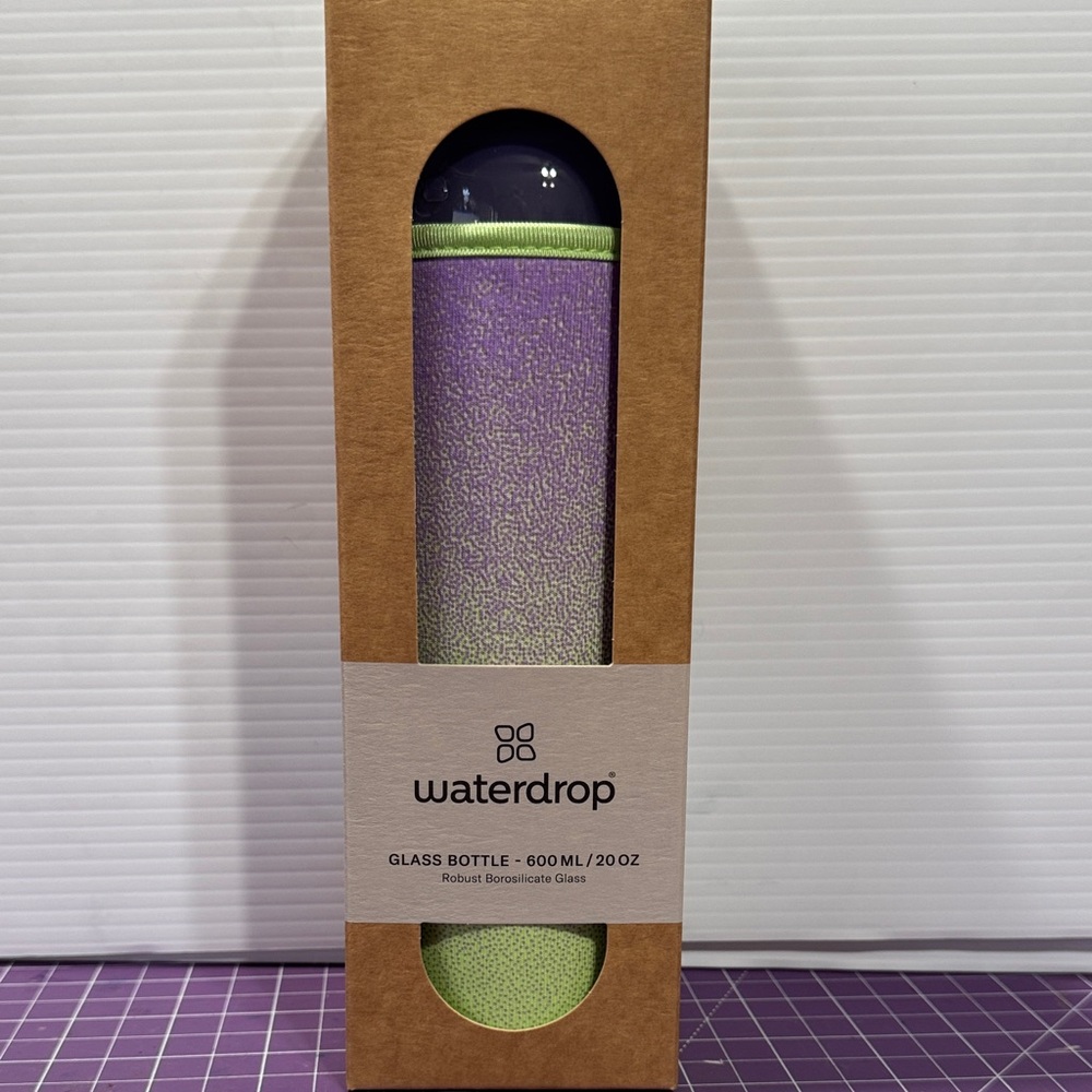 Waterdrop brand Borosilicate Glass bottle